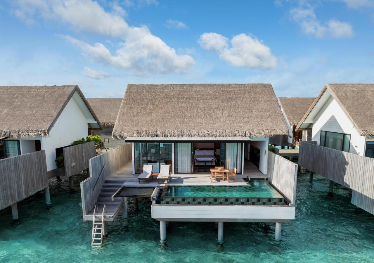 One Bedroom Overwater Pool Villa, photo 1