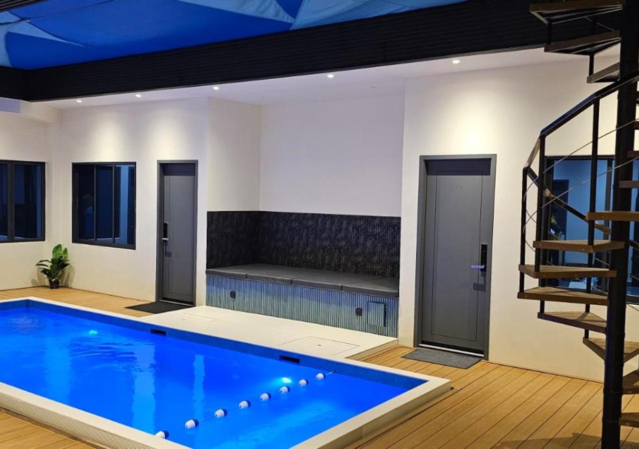 Villa with Private Pool, photo 1