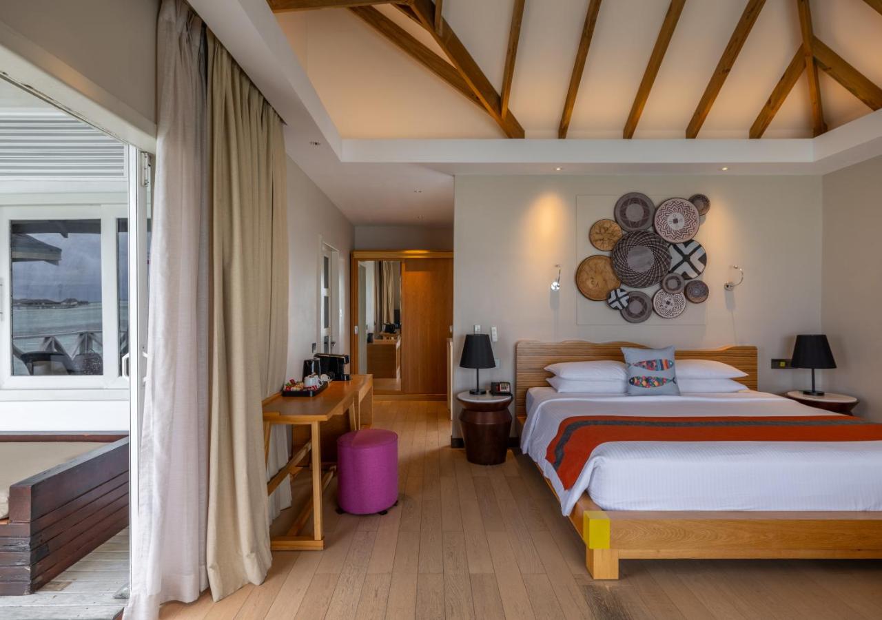 Water Bungalow, photo 1