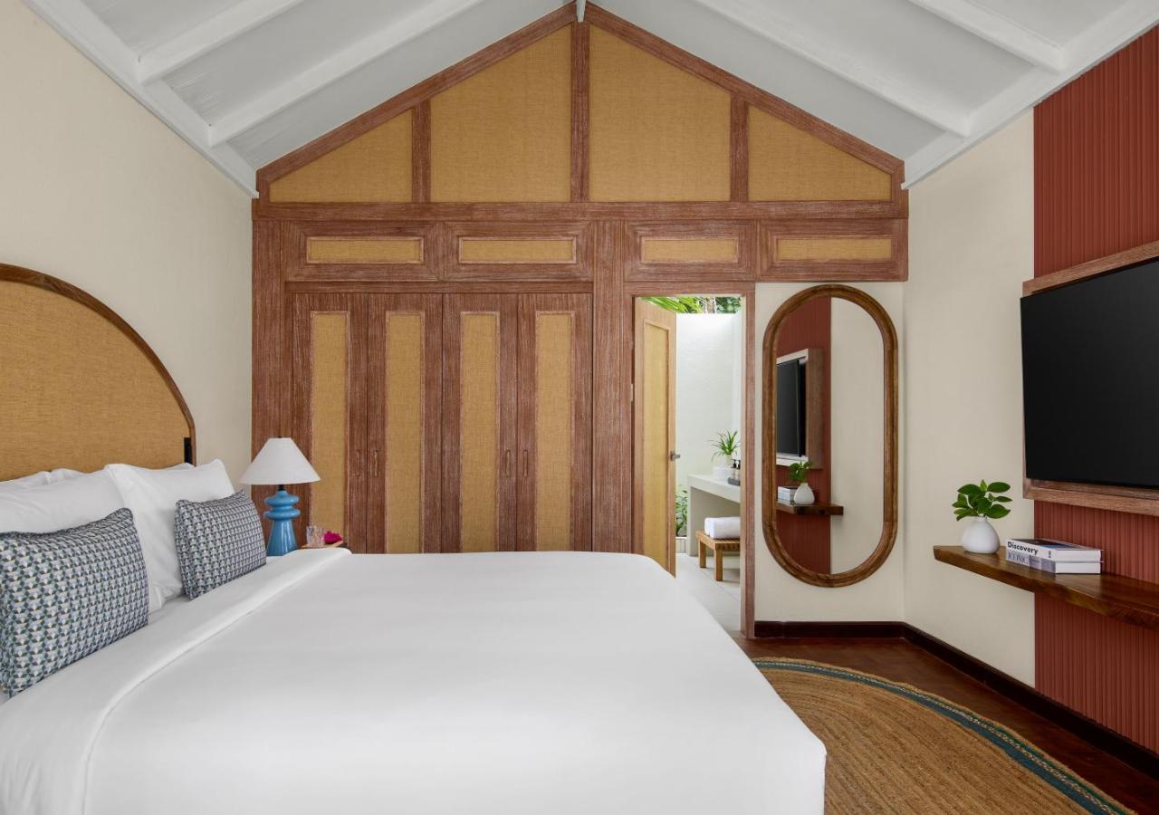Sunset Beach Villa with Pool, photo 1