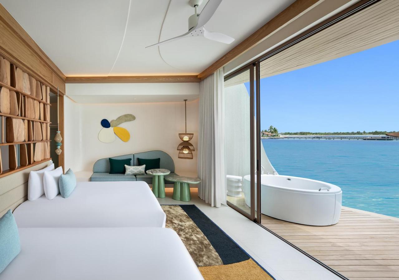 One-Bedroom Overwater Villa with Jacuzzi Twin, photo 1