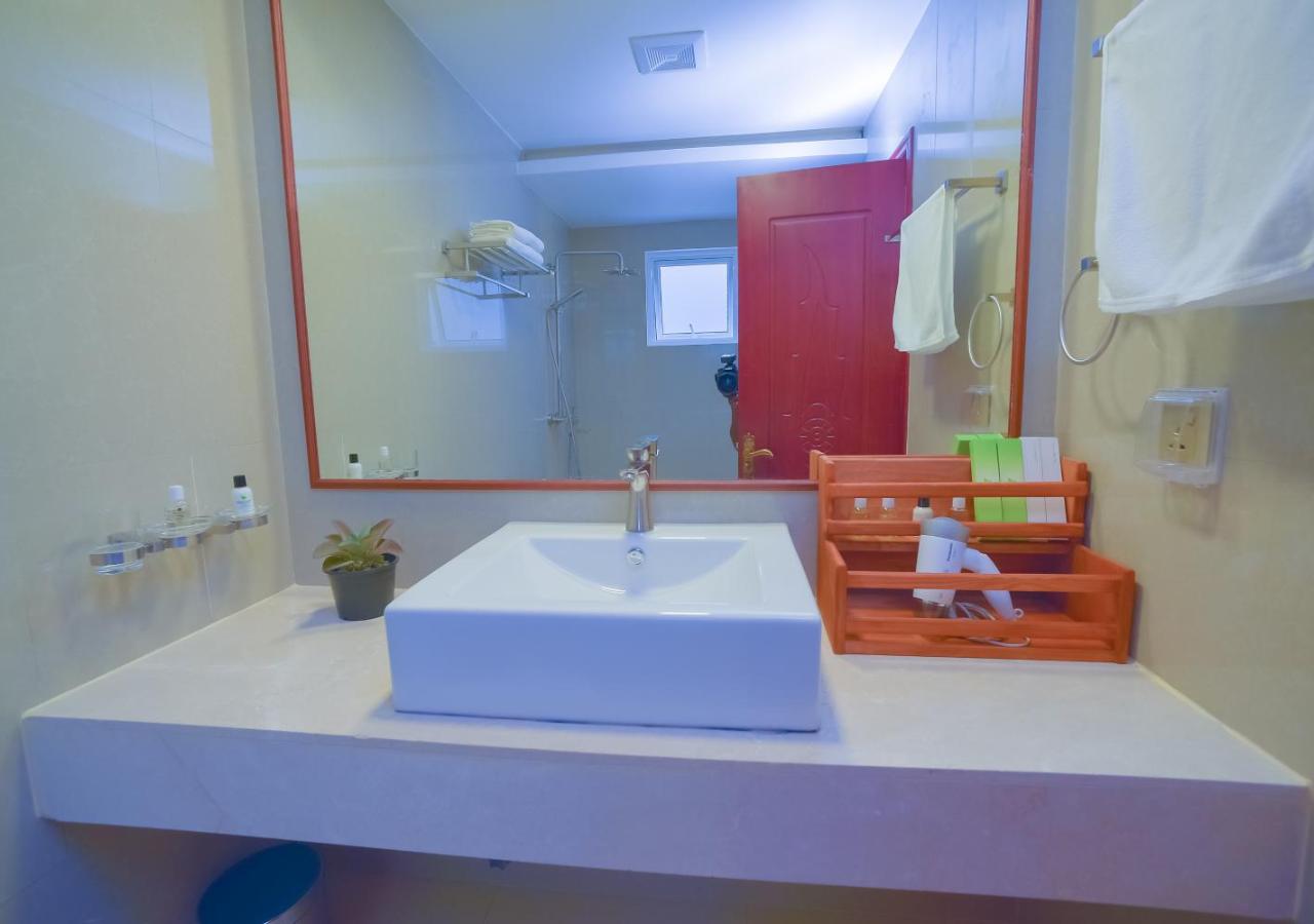 Deluxe Double Room with Balcony and Sea View (10% off on Food & Beverage), photo 1