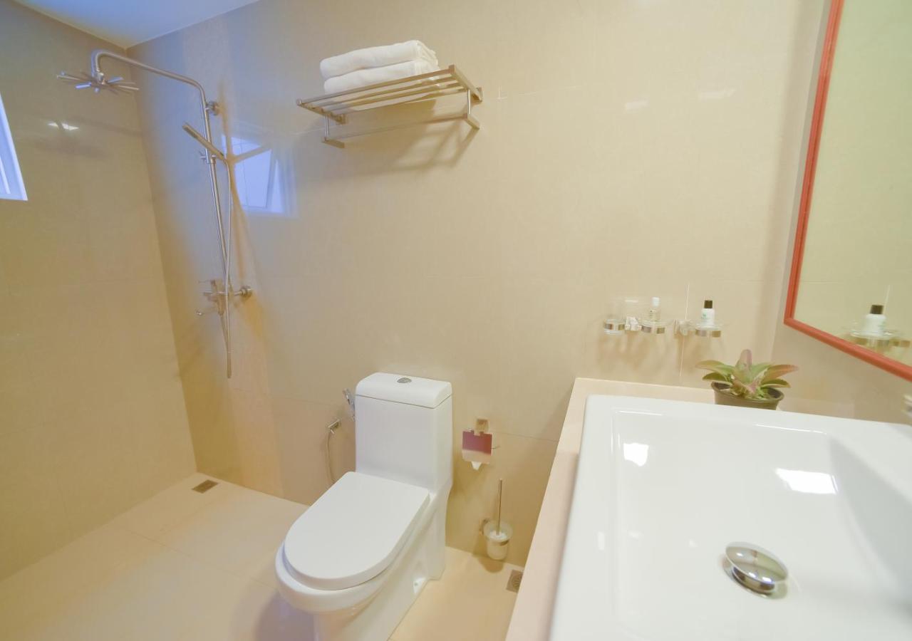 Deluxe King Room (10% off on Food & Beverage), photo 1
