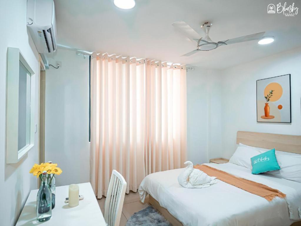 One-Bedroom Apartment, photo 1