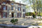 Chateau De Roussan