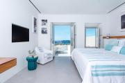 Grace Hotel, Auberge Resorts Collection