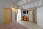 Seranova Luxury Hotel - Adults Only