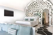 Grace Hotel, Auberge Resorts Collection