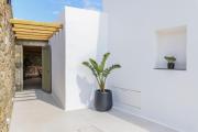 Nasta Suites & Villas Intentional Living Mykonos