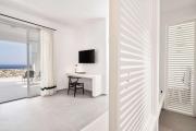 Radisson Blu Euphoria Resort, Mykonos