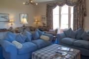 Whitehouse Country House