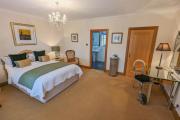 Arden Country House