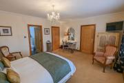 Arden Country House