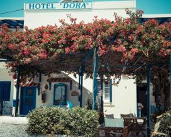 Dora's Studios & Apartments
