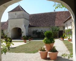 Manoir De La Rousselliere