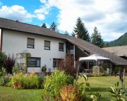 Haus Tapestry