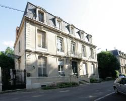 L'Hôtel Particulier - Appartements d'Hôtes