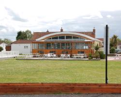 Warrens Village Motel and Self Catering
