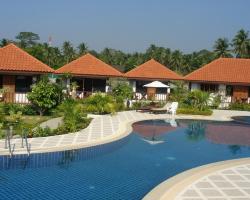 Sailom Resort Bangsaphan