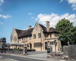 The Bath Arms Hotel