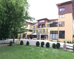 Okulski Grand Rozewie Pokoje i Apartamenty