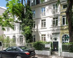 DIRAZI Guesthouse & Apartments GmbH