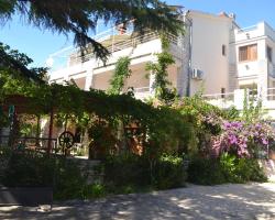 Apartments Oliva
