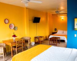 Hotel Maya Vista