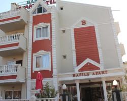 Basils' Apart Hotel