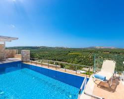 Kampos Villas, Nature Living with Heated Pool, By ThinkVilla