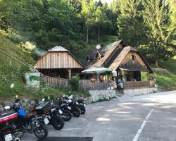 Mountain Lodge Petrovo Brdo
