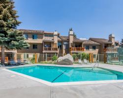 Mammoth Creek Condos