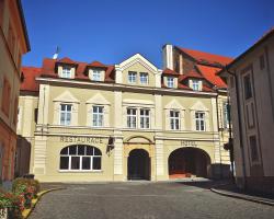 Hotel U Hradu