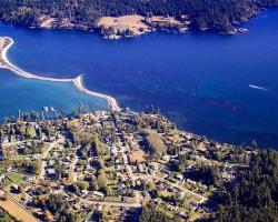 Salty Towers Ocean Front Cottages