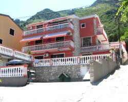 Apartments Simun