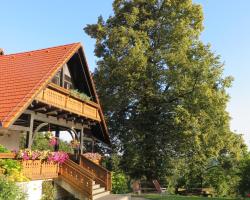 Country House Apat
