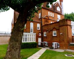 Fox Connaught London ExCel