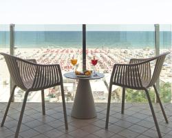 Hotel Regina Fronte Mare
