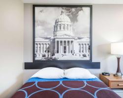 Super 8 by Wyndham West Plains