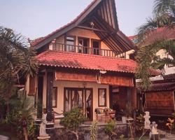 Tradisi Villas