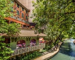 Hotel Valencia Riverwalk