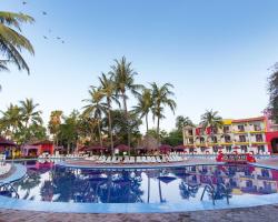 Grand Decameron Complex Bucerias, A Trademark All-Inclusive Resort