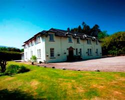 Mackinnon House & Lodge