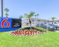 Motel 6-Santa Ana, CA