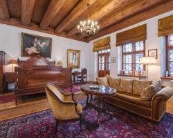 Orlowska Townhouse Apartments