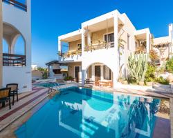 Rosebay Apartments