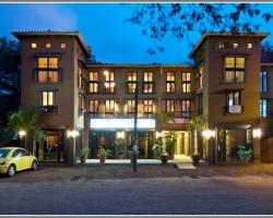 Tamarindo Mango Condominiums