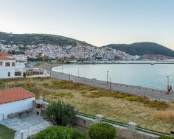ANTONIOS Skopelos studios apartments