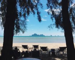 j2b bungalows @ long beach