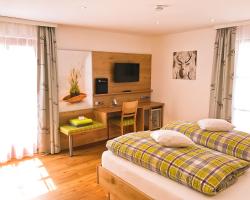 Hotel am Wiesenhang - Garni